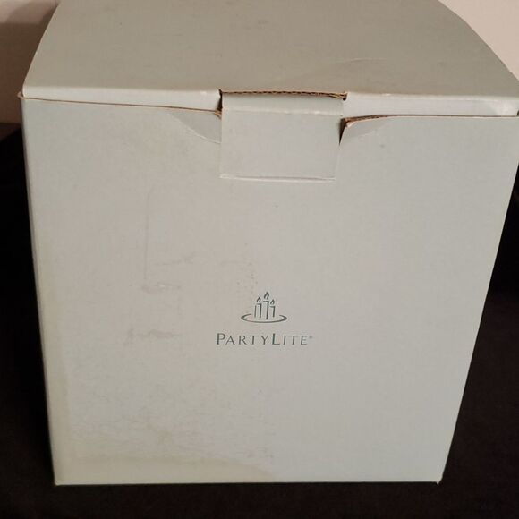 Vintage PartyLite Lively Pillar Holder 2 Pc Set - Picture 9 of 10